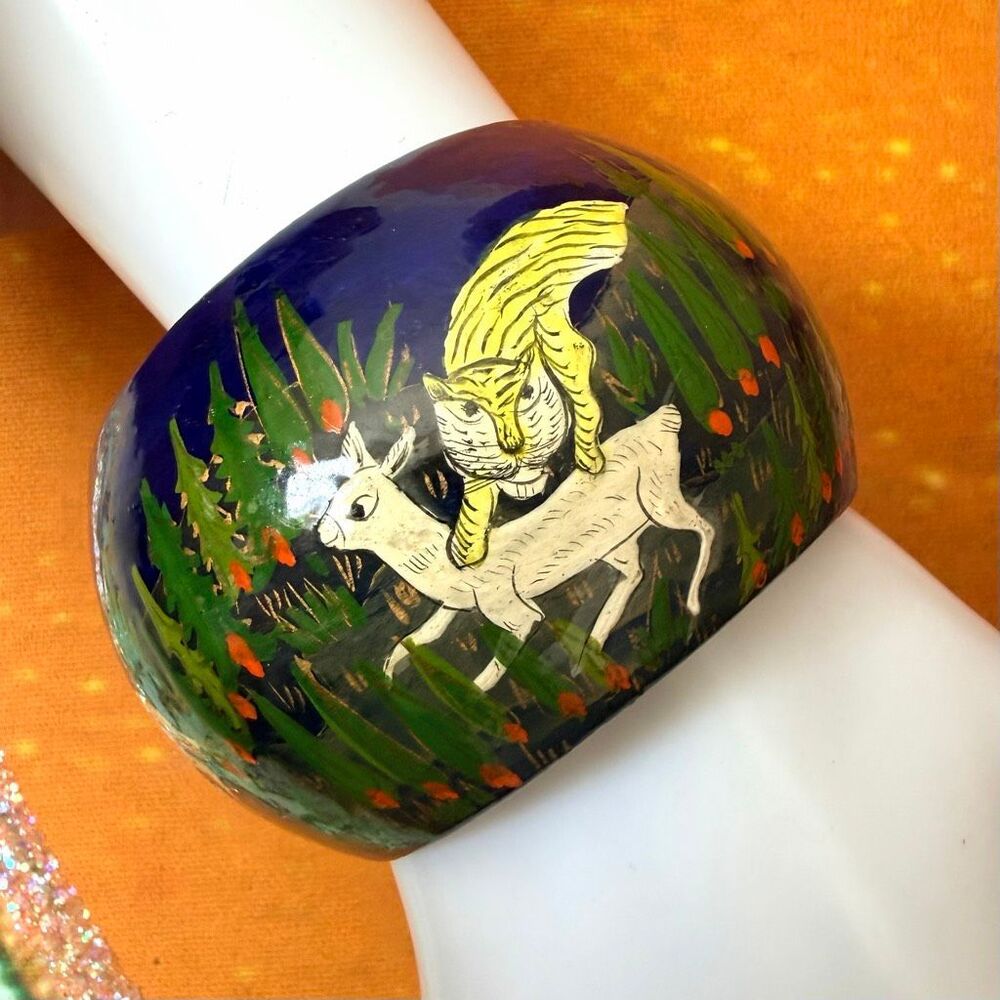 Vintage Kashmiri Hand Painted Papier Mâché Animal Wide Bangle Bracelet